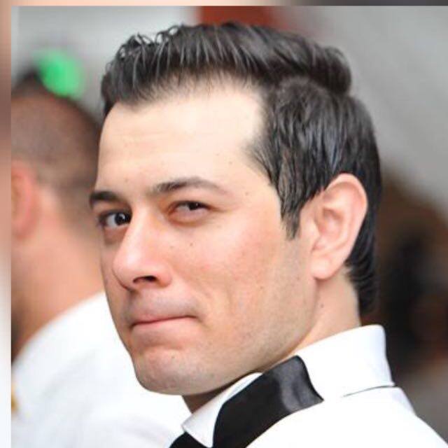 İhsan ÖZTEKE